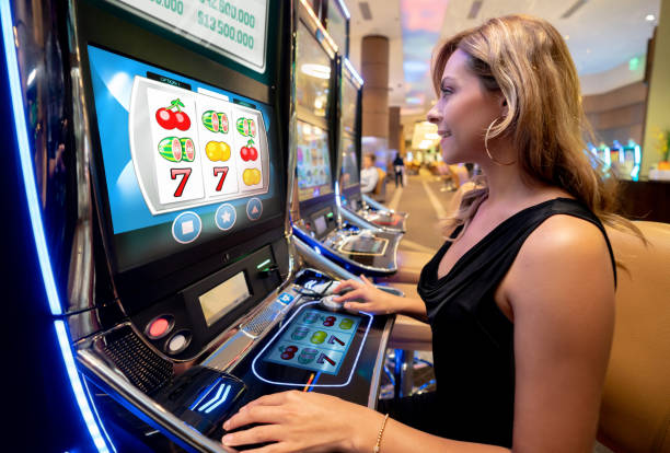 Fortune Rabbit game interface showing cascading reels and multiplier display on hdp platform